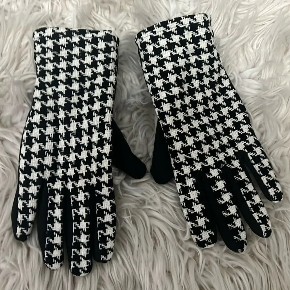 HOUNDSTOOTH KNIT BLACK & WHITE 100% POLYESTER FACE 100% RAYON BACK GLOVES SZ O/S